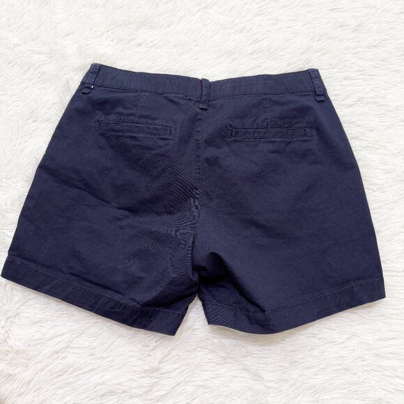 Women Gap Mid Rise Chino Shorts Minimalist Casual in Dark Blue Size 4 - Picture 8 of 8